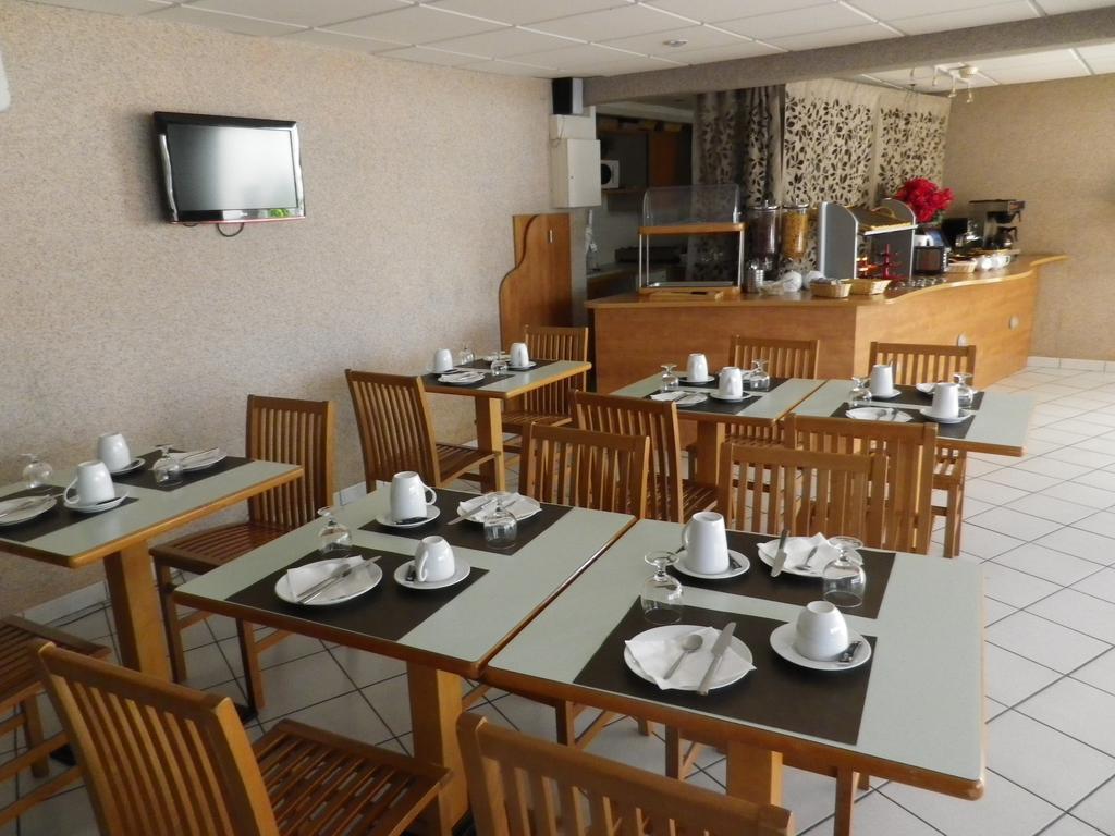 Séjours&affaires Léonard De Vinci Appart hôtel 2*